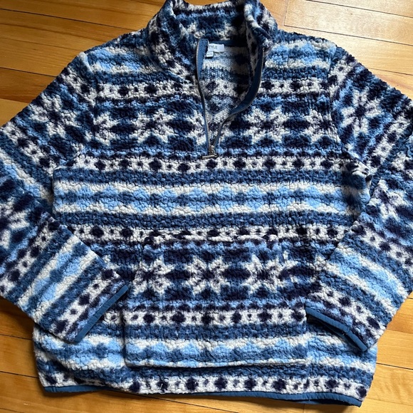 Winter Sherpa Quarter Zip - Picture 1 of 2